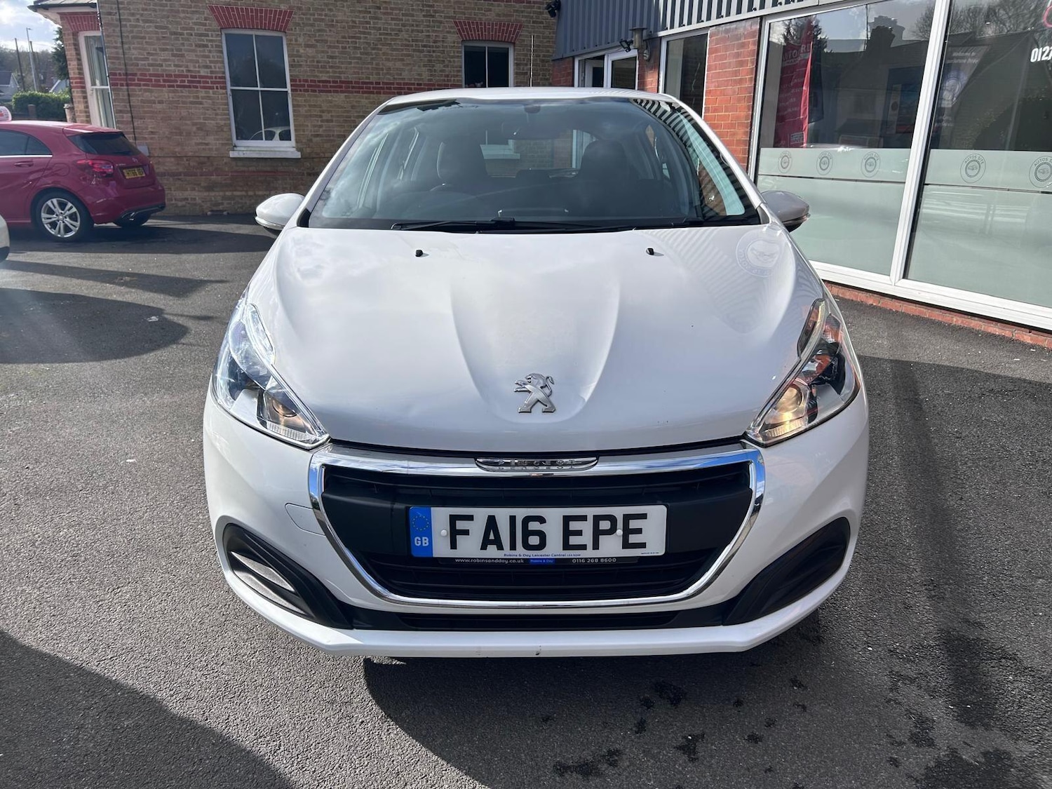 Used Peugeot 208 2016 for sale - 77839862: Photo 4