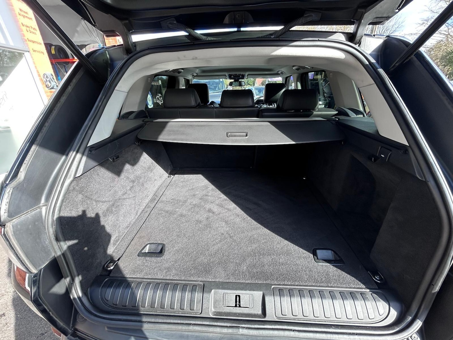 Used Land Rover Range Rover Sport 2016 for sale - 77893101: Photo 14