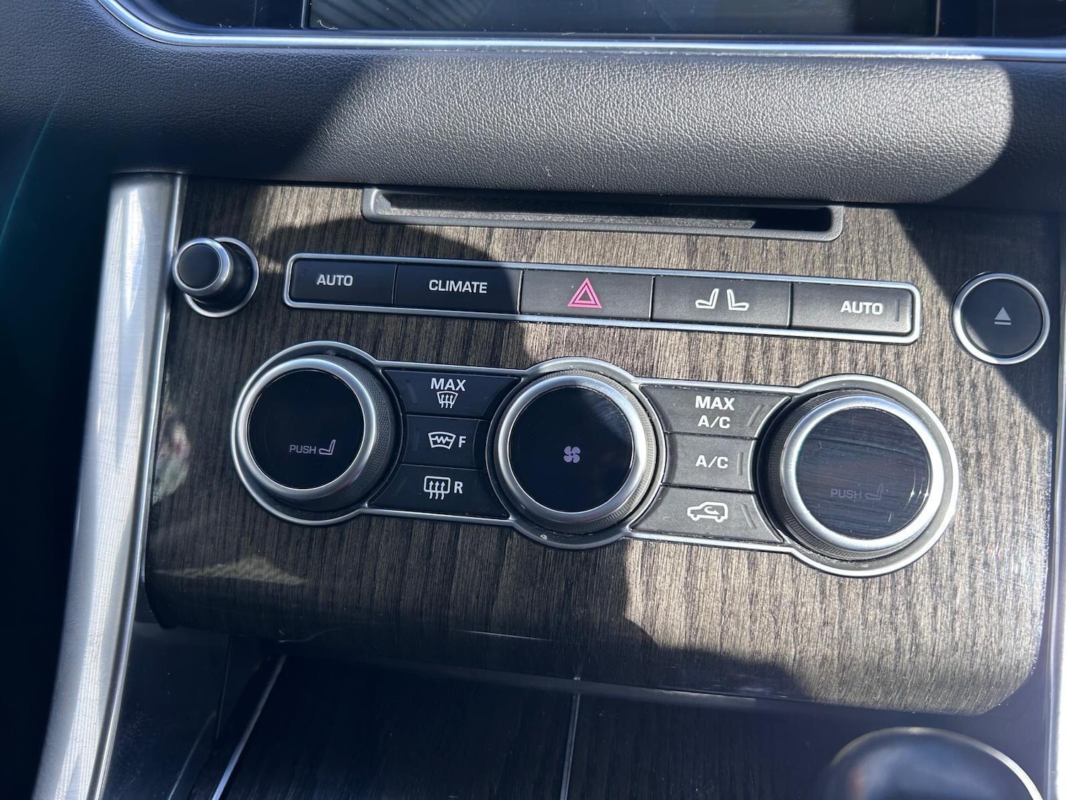 Used Land Rover Range Rover Sport 2016 for sale - 77893101: Photo 23