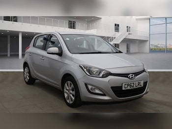 2013 (62) - 1.2 Active 5dr