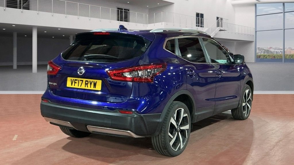 Used Nissan Qashqai 2017 for sale - 77835771: Photo 4
