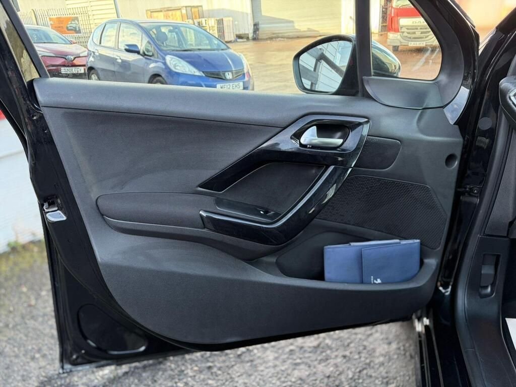 Used Peugeot 208 2019 for sale - 77147814: Photo 26