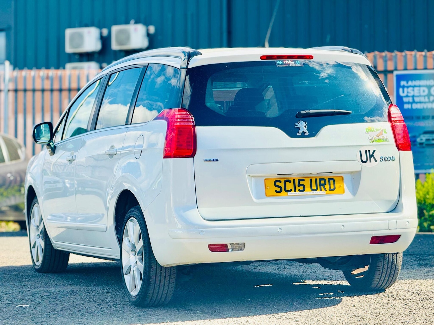 Used Peugeot 5008 2015 for sale - 76988685: Photo 11