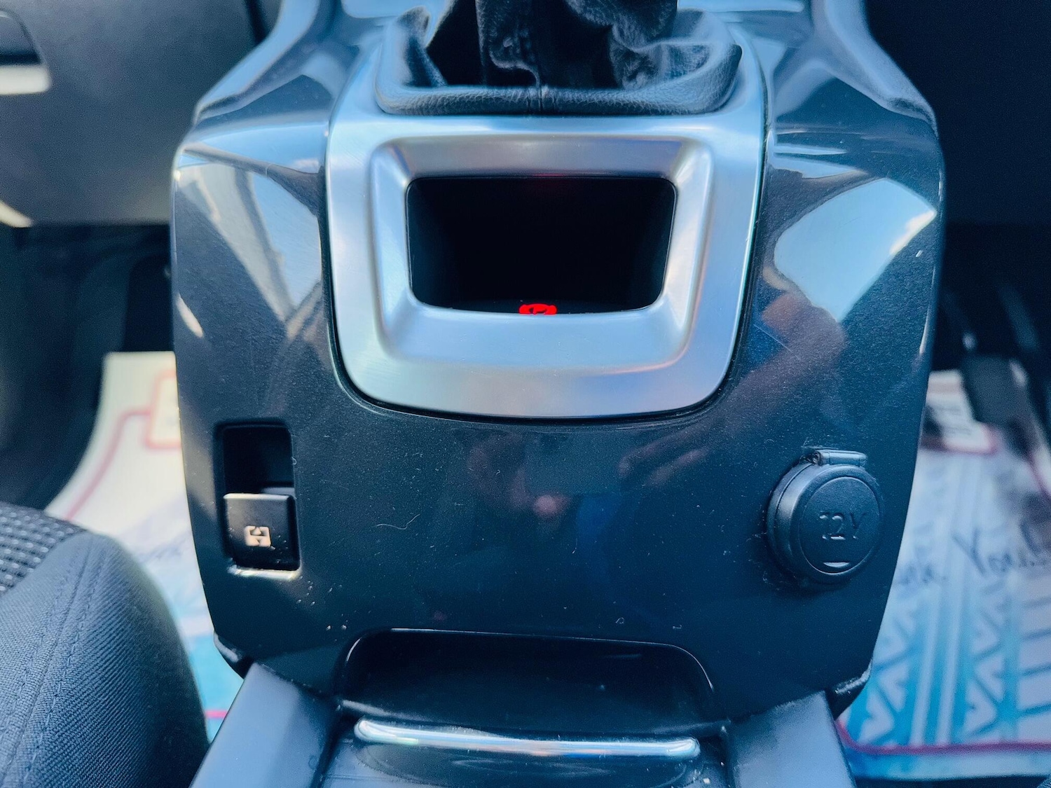 Used Peugeot 5008 2015 for sale - 76988685: Photo 31