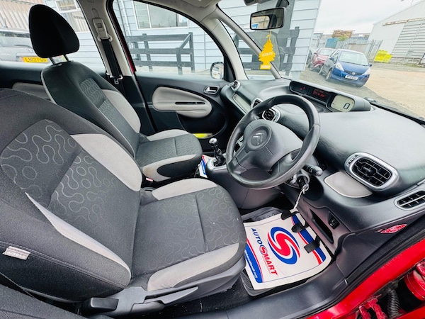 Used Citroen C3 Picasso 2009 for sale - 75302401: Photo 17