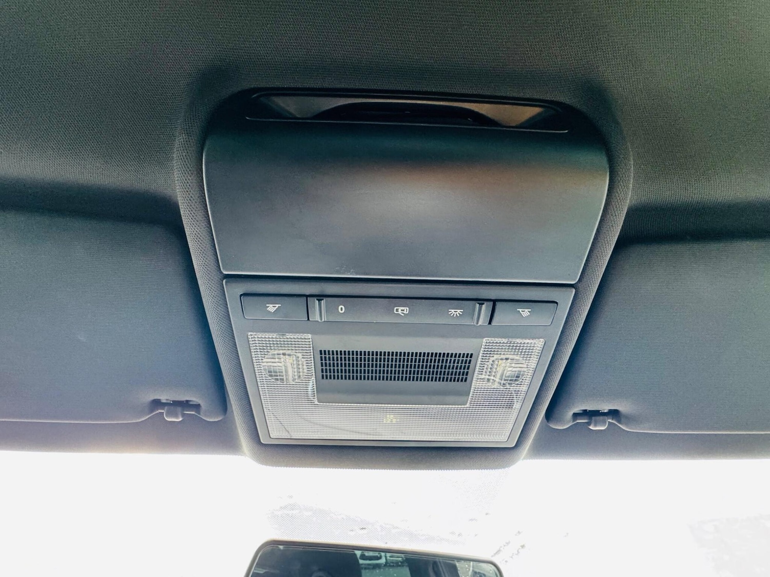 Used Volkswagen Polo 2016 for sale - 76989197: Photo 31