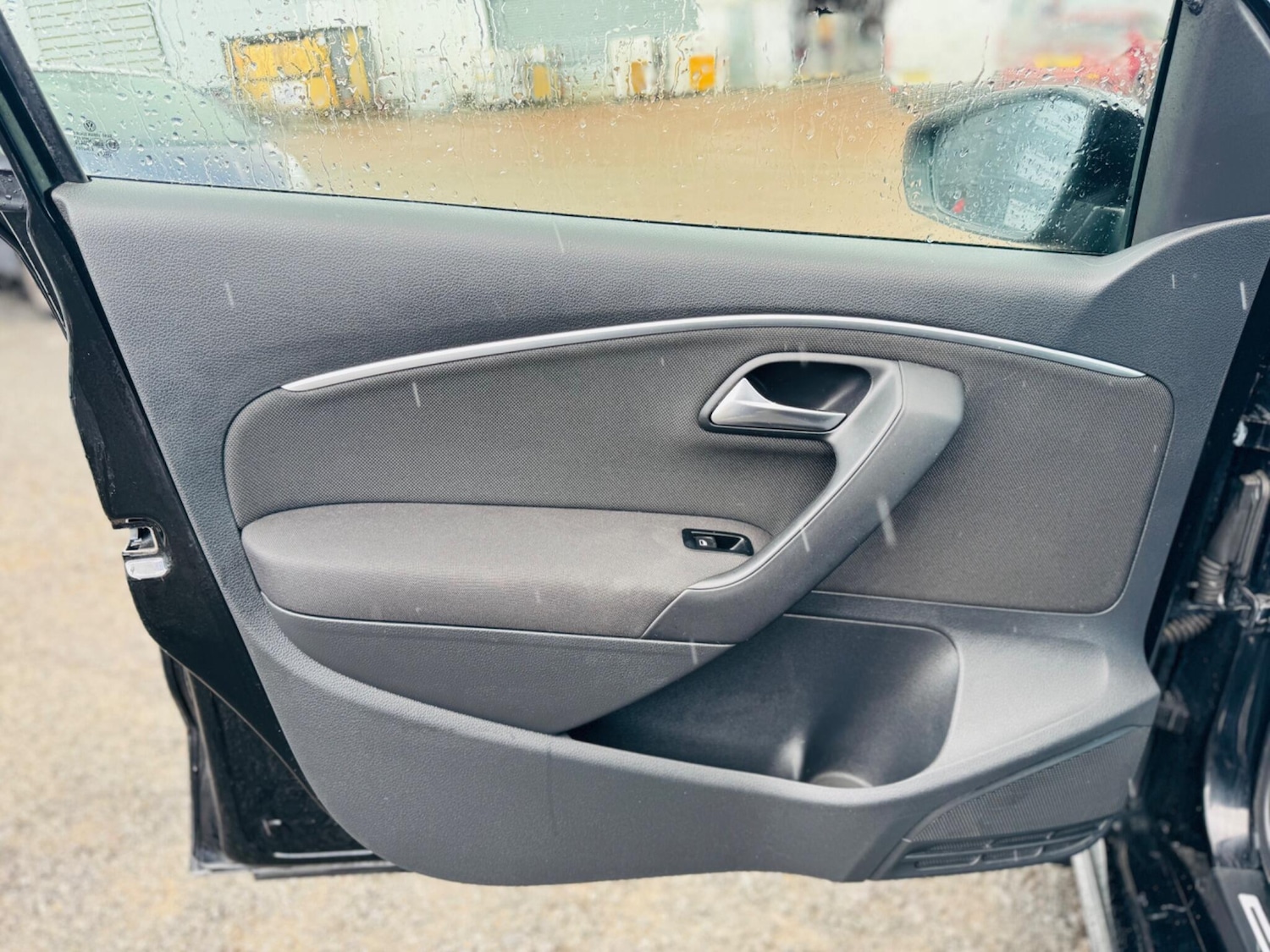 Used Volkswagen Polo 2016 for sale - 76989197: Photo 35