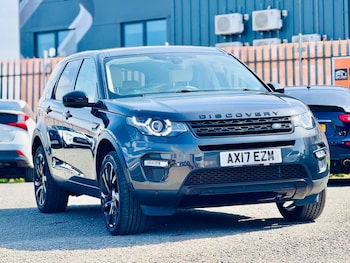 Used Land Rover Discovery Sport 2017 for sale - 75564342: Photo
