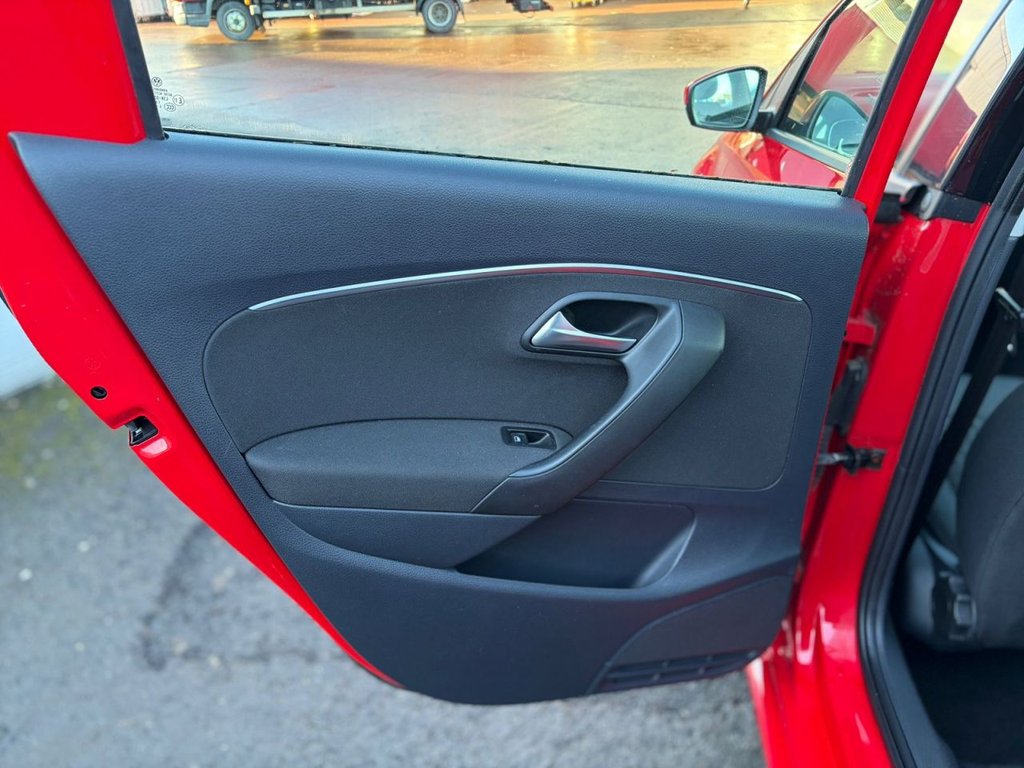 Used Volkswagen Polo 2014 for sale - 77147782: Photo 26