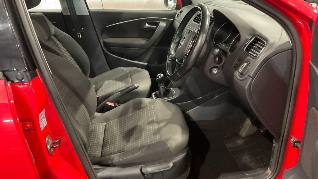 Used Volkswagen Polo 2014 for sale - 77147782: Photo 7