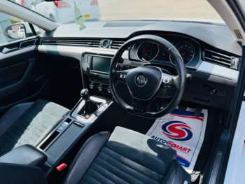 Used Volkswagen Passat 2015 for sale - 74979036: Photo