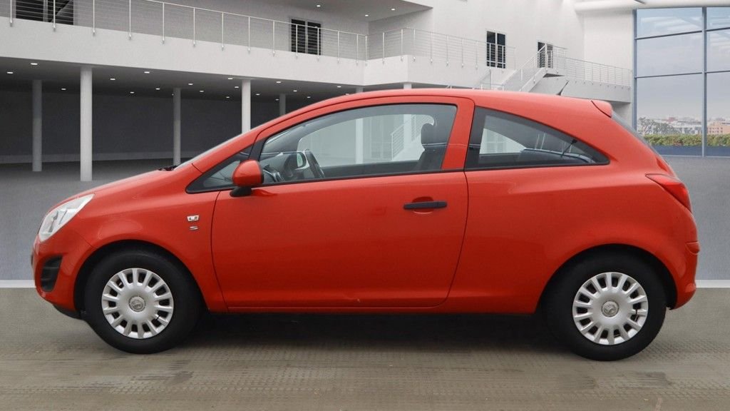 Used Vauxhall Corsa 2013 for sale - 77642821: Photo 6