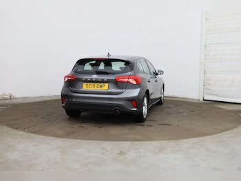 Used Ford Focus 2019 for sale - 76456853: Photo