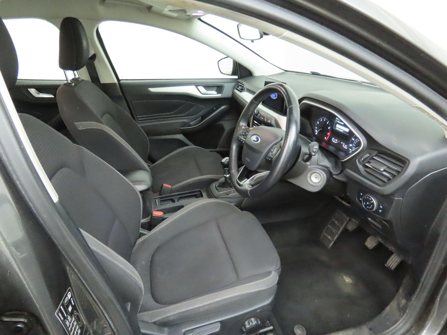 Used Ford Focus 2019 for sale - 76456853: Photo 7