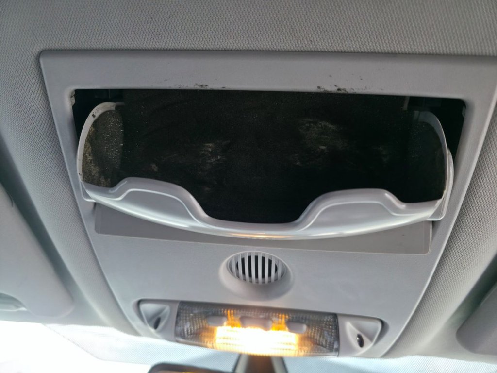 Used Ford Mondeo 2010 for sale - 77936348: Photo 17