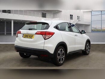 Used Honda HR-V 2018 for sale - 75728551: Photo