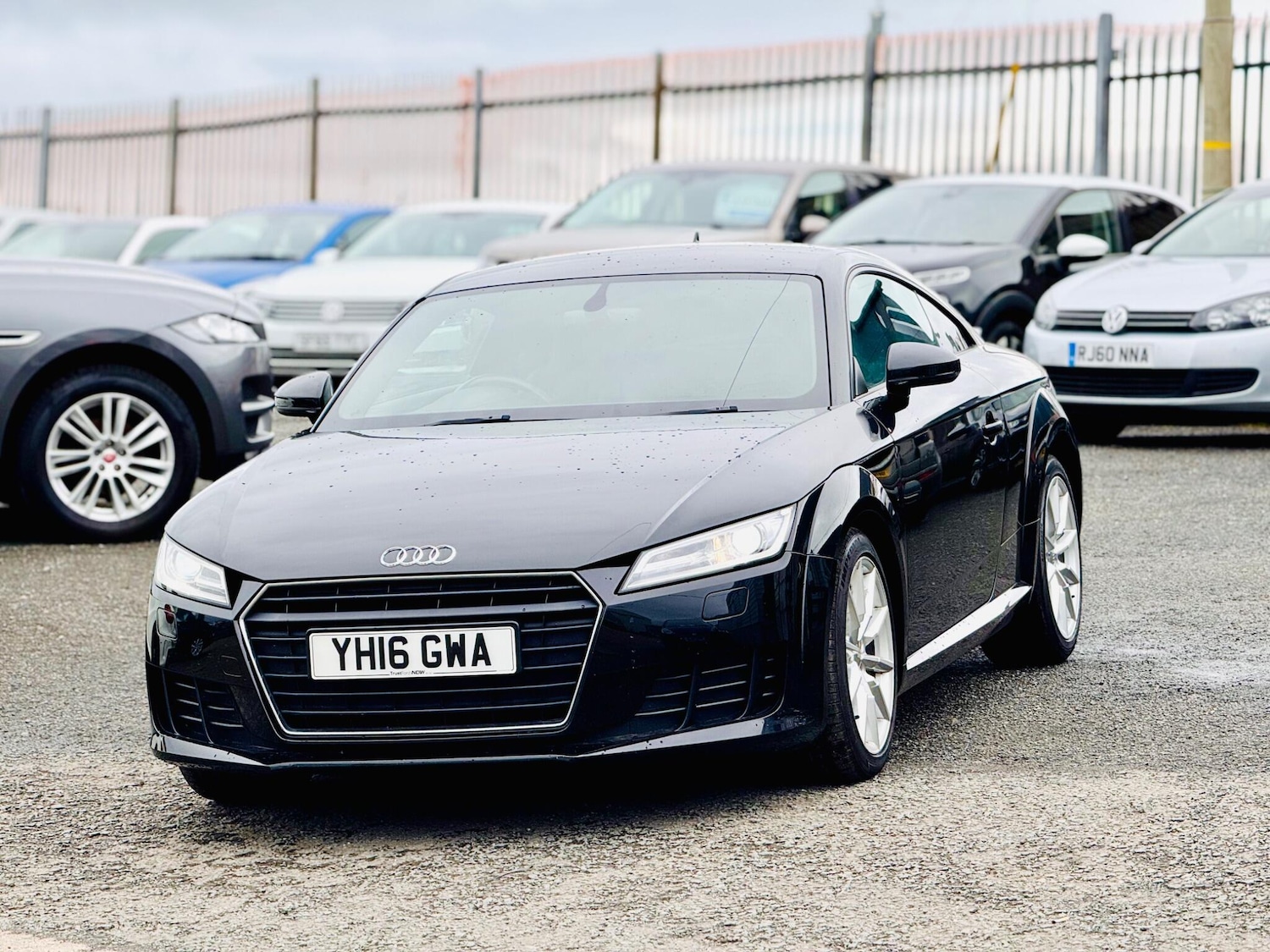 Used Audi TT 2016 for sale - 76989362: Photo 2