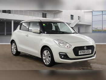 Used Suzuki Swift 2018 for sale - 77642795: Photo