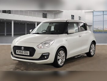 Used Suzuki Swift 2018 for sale - 77642795: Photo