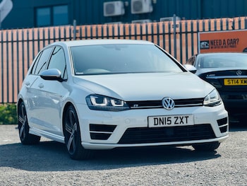 Used Volkswagen Golf 2015 for sale - 75563984: Photo