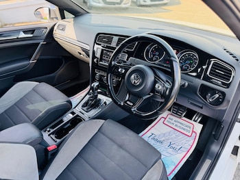 Used Volkswagen Golf 2015 for sale - 75563984: Photo