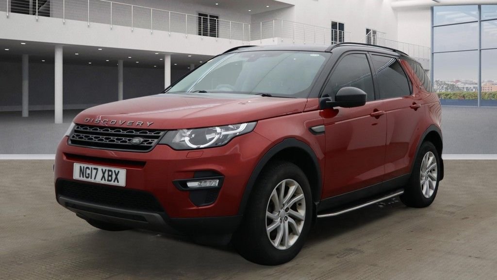 Used Land Rover Discovery Sport 2017 for sale - 77341788: Photo 2