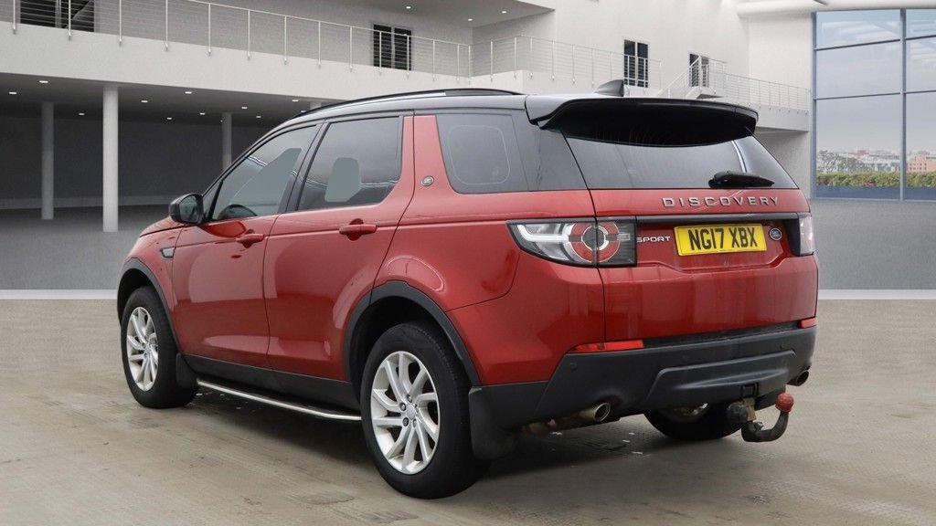 Used Land Rover Discovery Sport 2017 for sale - 77341788: Photo 3