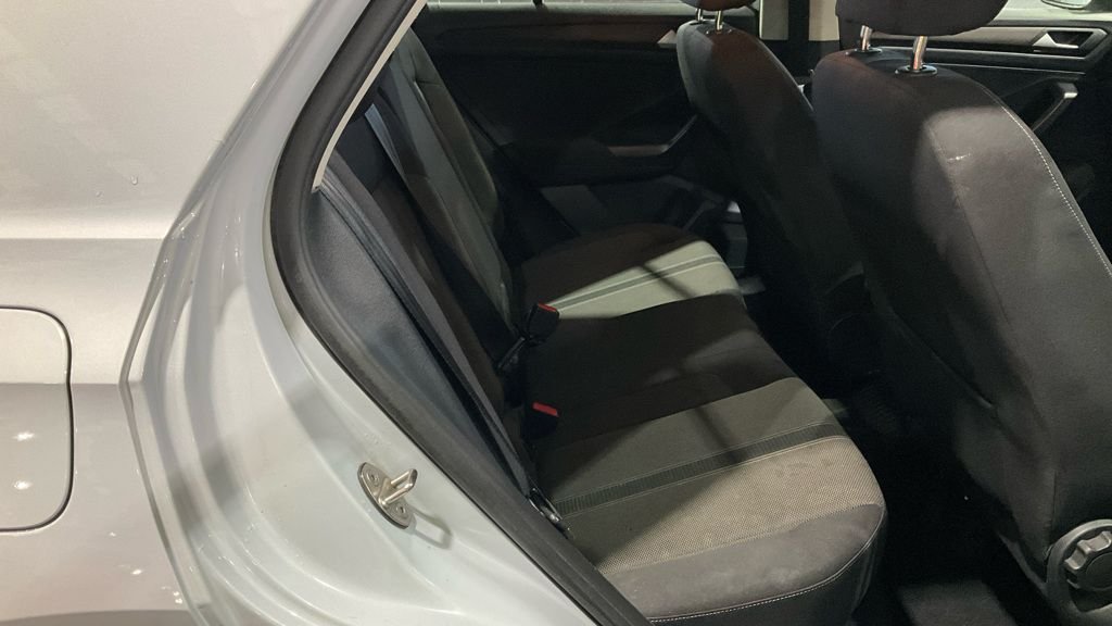 Used Volkswagen T-Roc 2018 for sale - 77621392: Photo 10