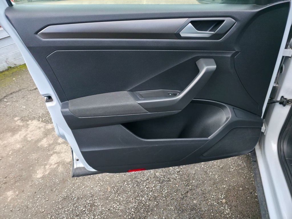 Used Volkswagen T-Roc 2018 for sale - 77621392: Photo 21