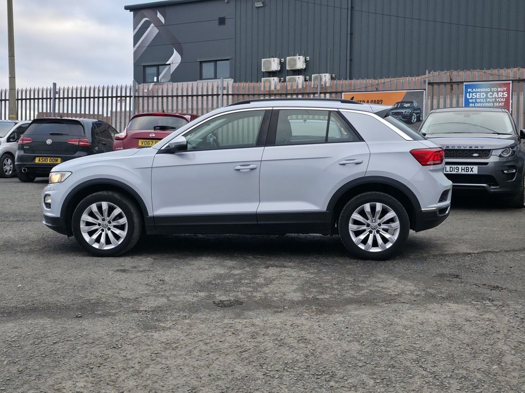 Used Volkswagen T-Roc 2018 for sale - 77621392: Photo 28