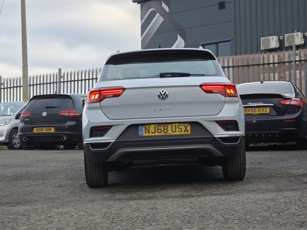 Used Volkswagen T-Roc 2018 for sale - 77621392: Photo 35