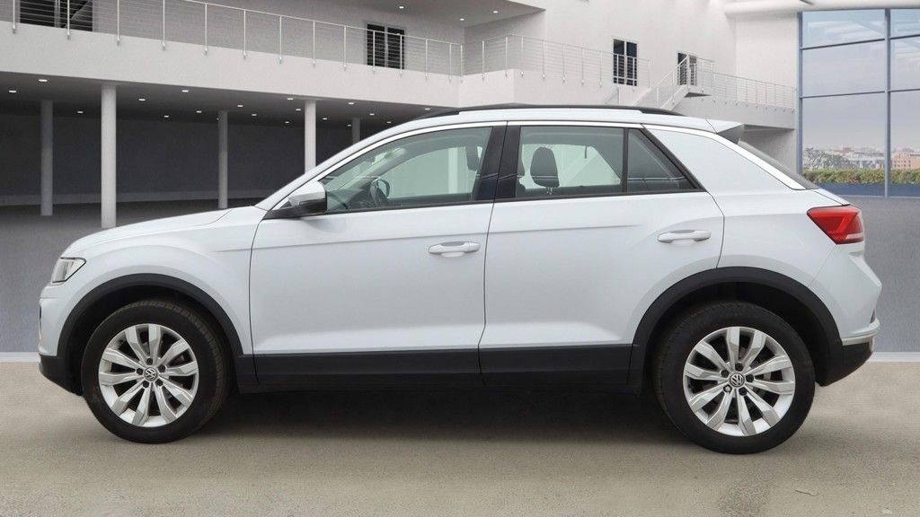 Used Volkswagen T-Roc 2018 for sale - 77621392: Photo 9