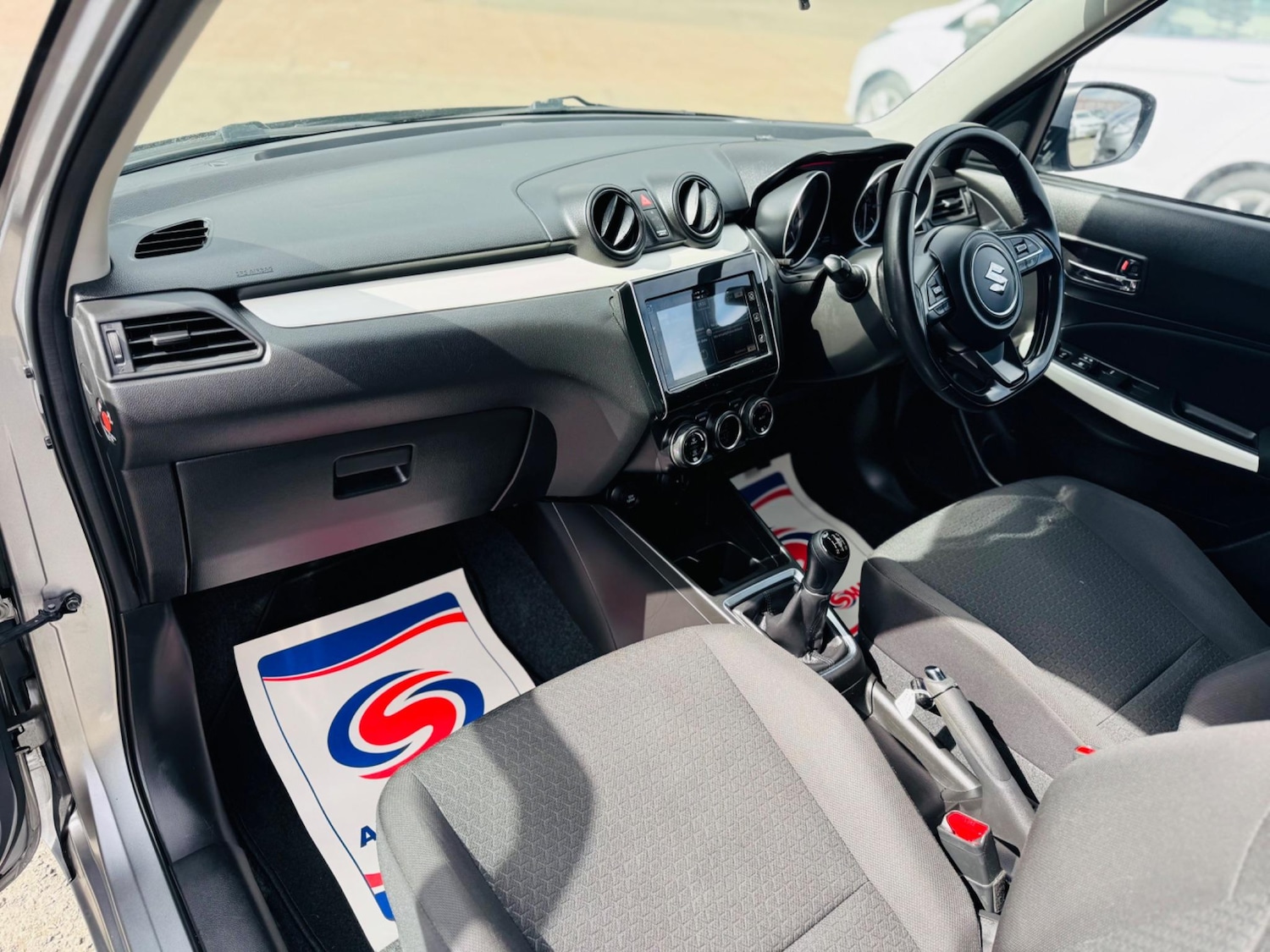 Used Suzuki Swift 2018 for sale - 76226231: Photo 27