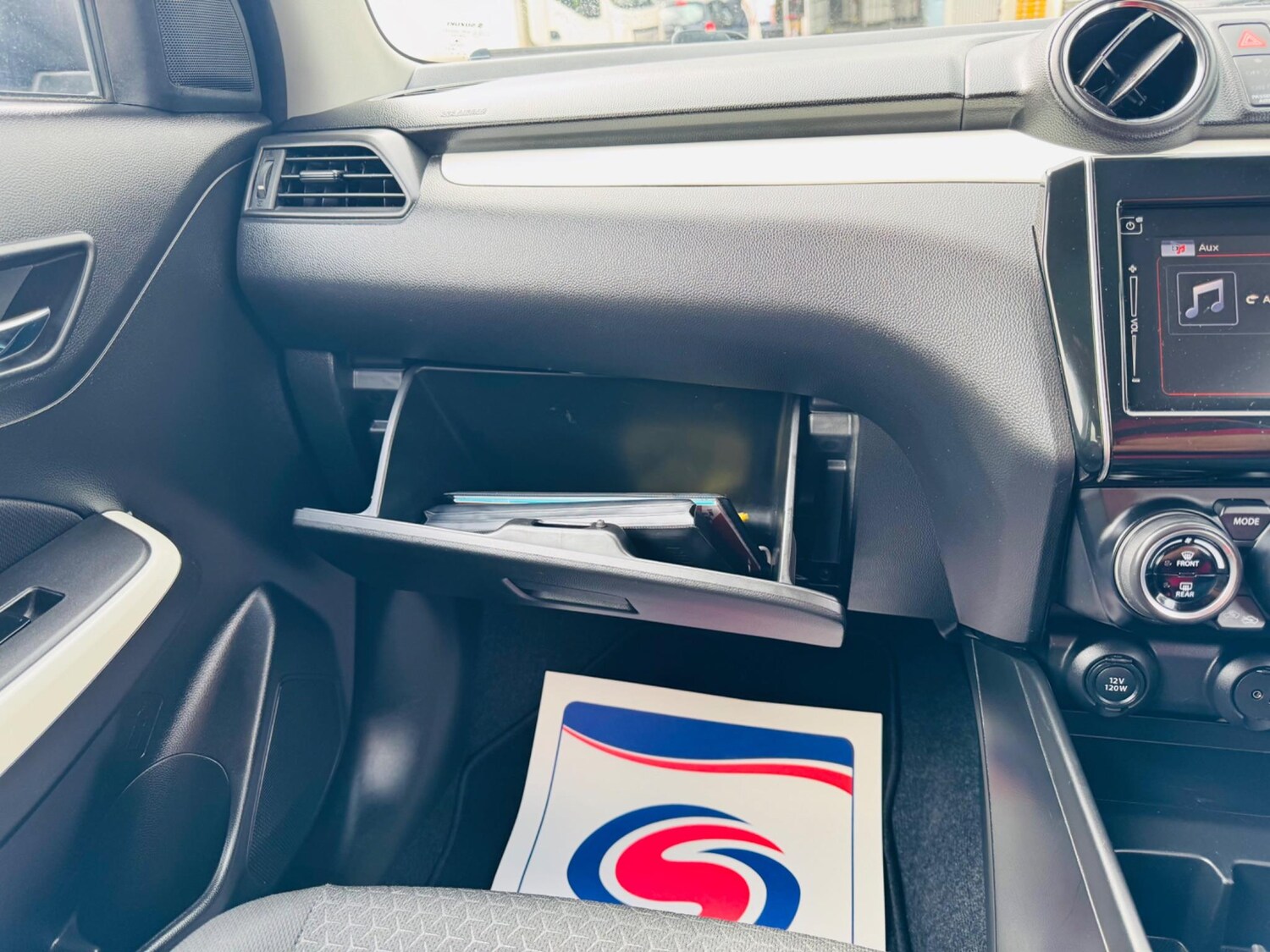 Used Suzuki Swift 2018 for sale - 76226231: Photo 37