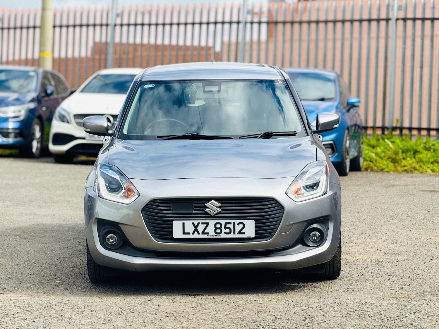 Used Suzuki Swift 2018 for sale - 76226231: Photo 6