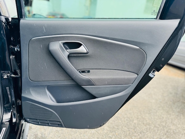Used Volkswagen Polo 2016 for sale - 75682016: Photo 37