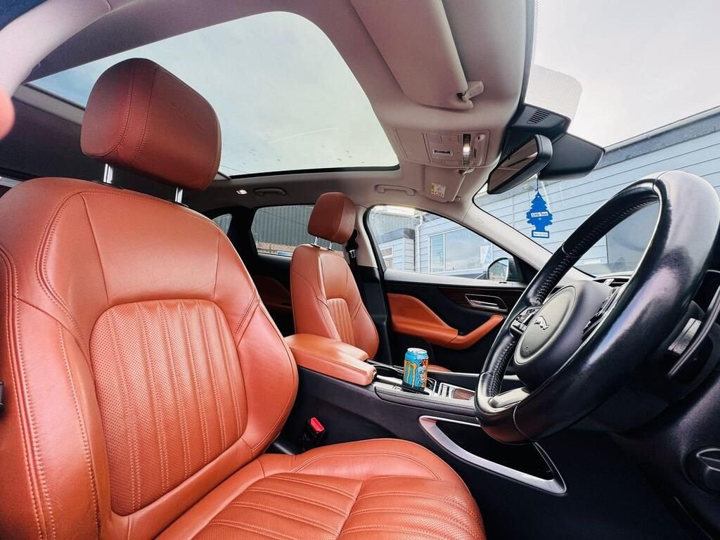 Used Jaguar F-Pace 2017 for sale - 77147847: Photo 6