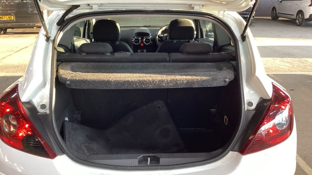 Used Vauxhall Corsa 2014 for sale - 77188858: Photo 11