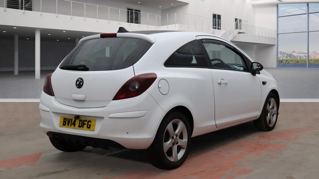 Used Vauxhall Corsa 2014 for sale - 77188858: Photo 3