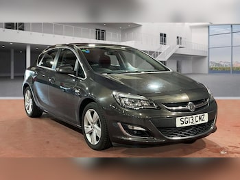 Used Vauxhall Astra 2013 for sale - 77905318: Photo