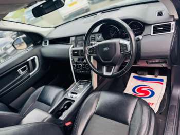 Used Land Rover Discovery Sport 2015 for sale - 74382861: Photo