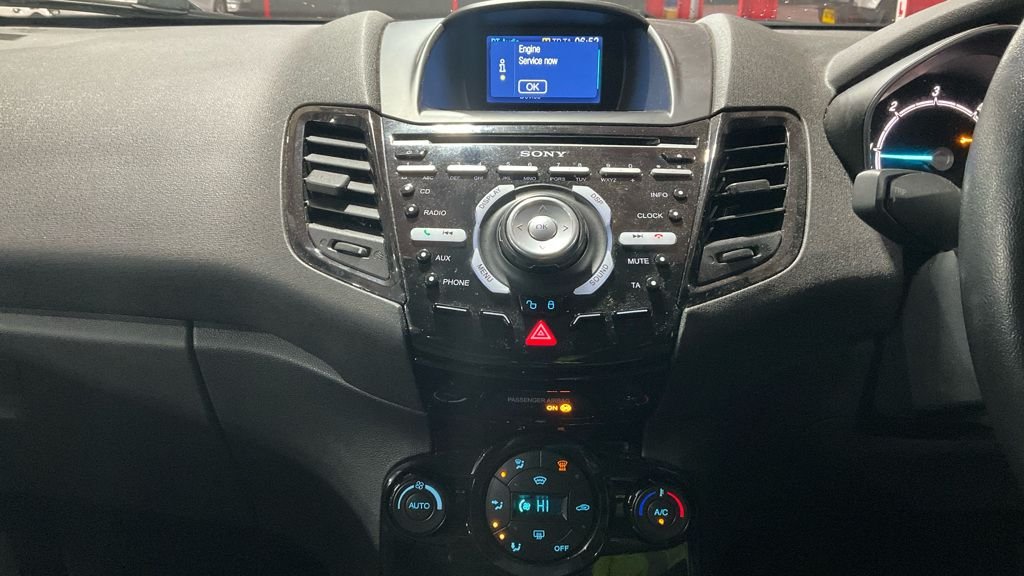 Used Ford Fiesta 2016 for sale - 77369819: Photo 8