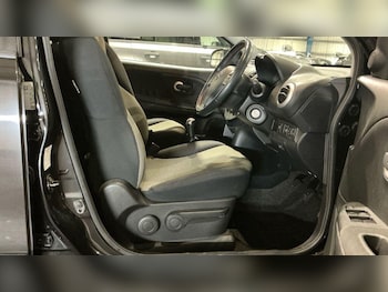 Used Nissan Note 2011 for sale - 76499331: Photo