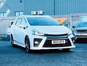 Used Toyota Prius+ 2019 for sale - 77250384: Photo