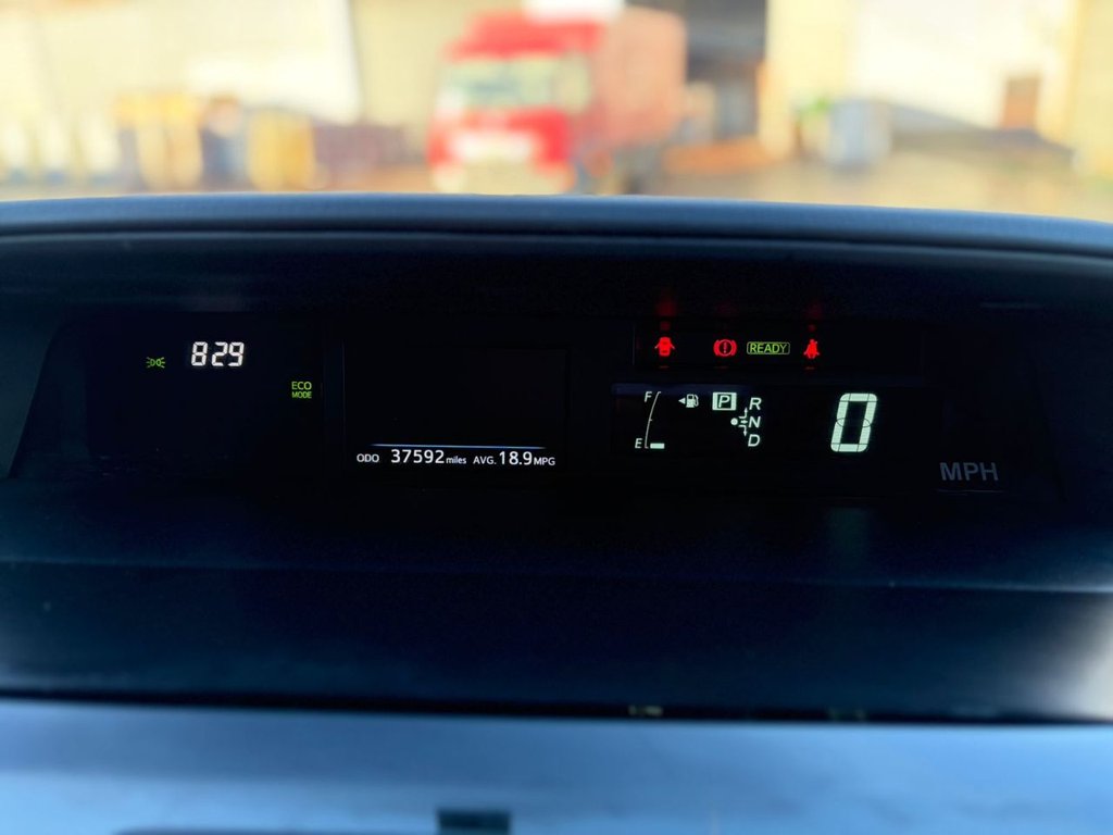 Used Toyota Prius+ 2025 for sale - 77250384: Photo 36