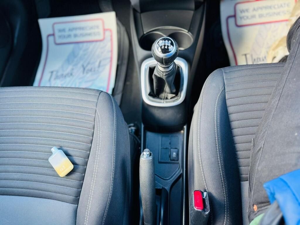 Used Toyota Yaris 2017 for sale - 77147781: Photo 21