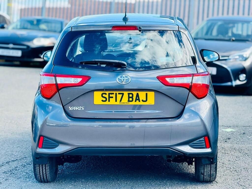 Used Toyota Yaris 2017 for sale - 77147781: Photo 32