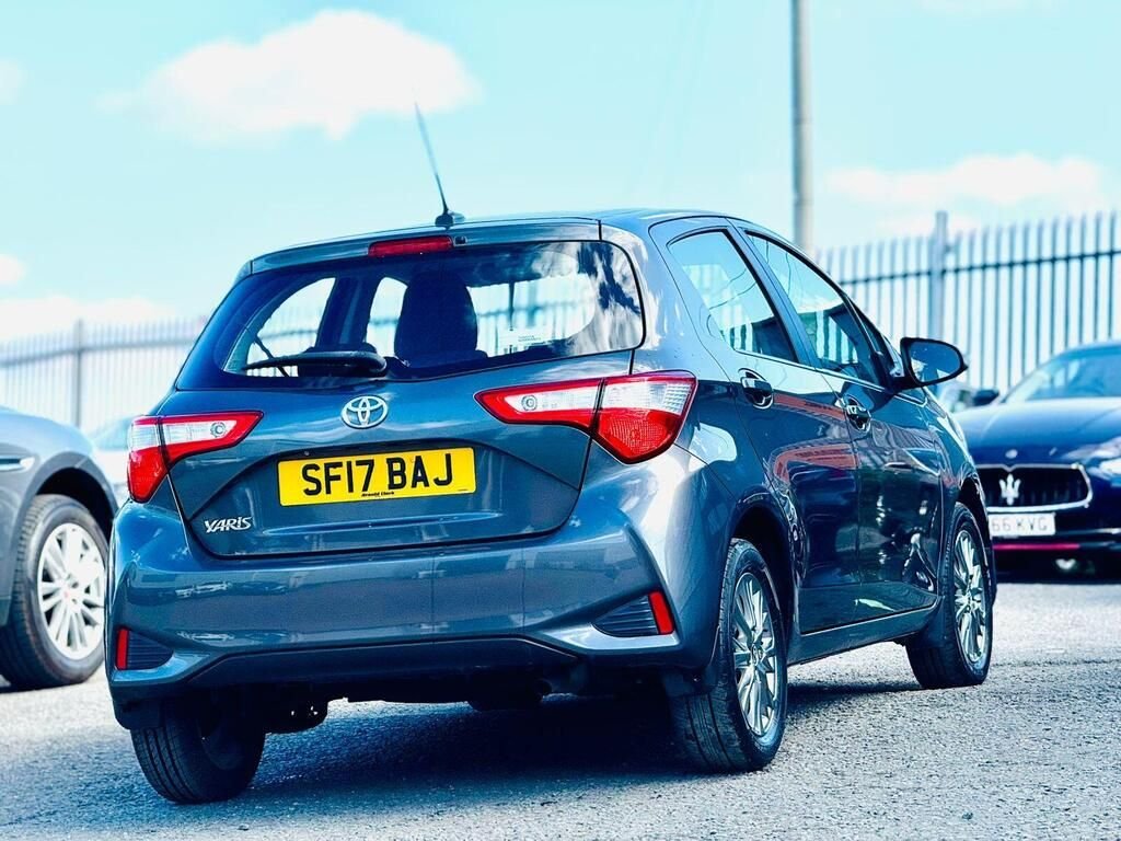 Used Toyota Yaris 2017 for sale - 77147781: Photo 33