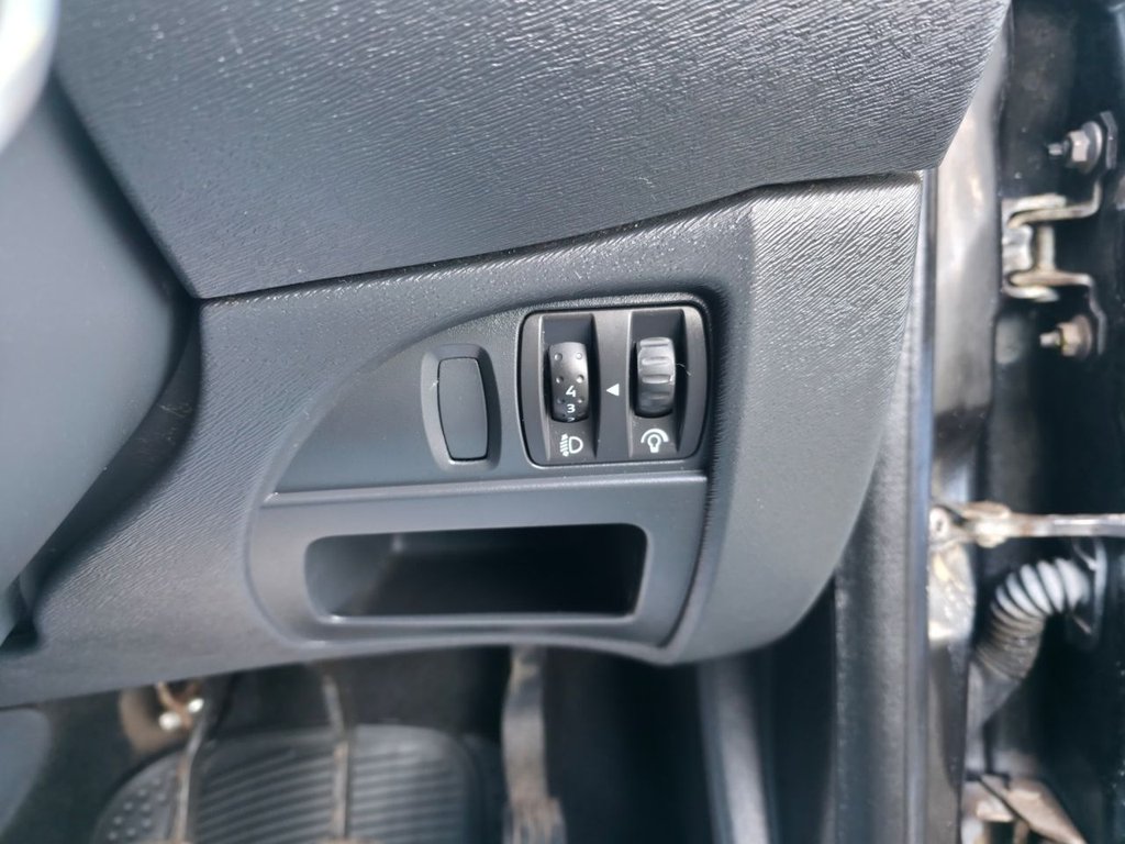 Used Renault Twingo 2011 for sale - 77990713: Photo 39