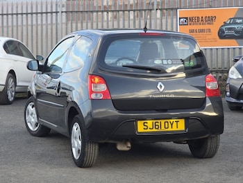 Used Renault Twingo 2011 for sale - 77990713: Photo